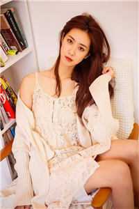 重生后闪婚首长，易孕军嫂养崽忙