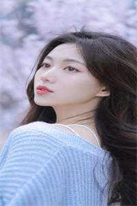 开局一首歌，冰山校花封我为男神