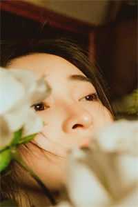 离婚后，傲娇大佬日日缠着她