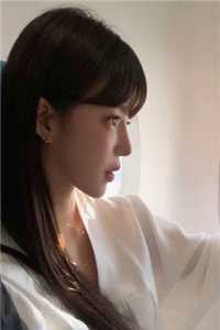 真相曝光后，清冷校花跪求我原谅