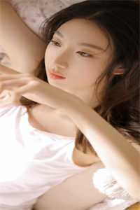 快穿：绝色美人绑定生子系统