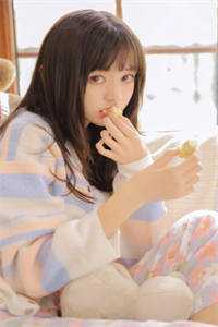 重生未婚夫黑化前，做他的白月光