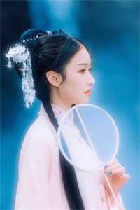 柔柔如她