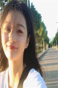 嫁给穷小子后，她成了百亿富婆