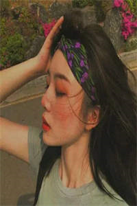 给女霸总送外卖后，我入赘豪门了