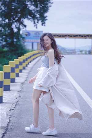 重生后，侯门夫人假死嫁权王