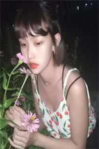 重逢当天，她带着崽崽讨生活