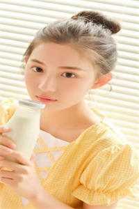 穿成暴君女儿，爹爹靠读心反败为胜