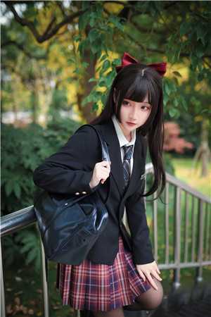 渡劫失败后，玄学大佬成了小农女