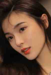 穿成胖妞后我嫁给了俊美兵哥