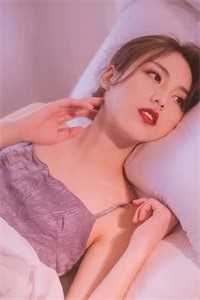 无言的梨花