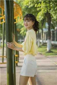 穿书后，我成了女主她妈