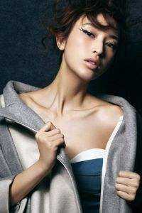 重生未婚夫黑化前，做他的白月光