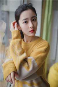 闪婚后，被豪门总裁掐腰狂吻
