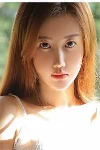 重生后闪婚首长，易孕军嫂养崽忙
