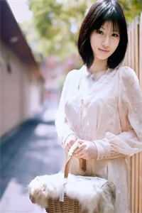 八零军婚：高冷同志成了黏人精