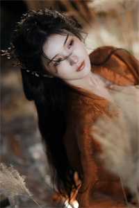 玄幻：万界交易，我兑换了美杜莎