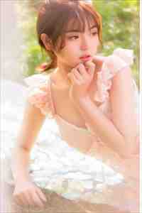 乡村俏美妇