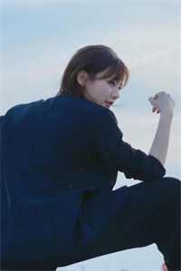 穿成八零小肥妻，闪婚部队高岭花