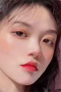七年后，被我抛弃的前男友回国了
