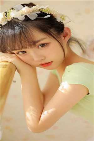 睁眼新婚夜，夫君是朵高岭之花