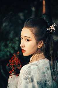 在港综世界和顶级美女谈恋爱