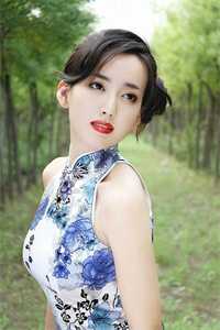 在港综世界和顶级美女谈恋爱