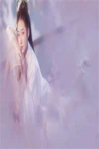 身为主角，我除了女帝老婆一无所有