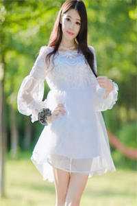 穿成暴君女儿，爹爹靠读心反败为胜