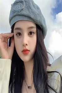 糟糕，我被官小姐套住了