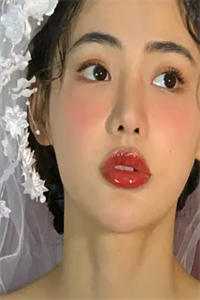 悟道重生后，我被白丝校花表白