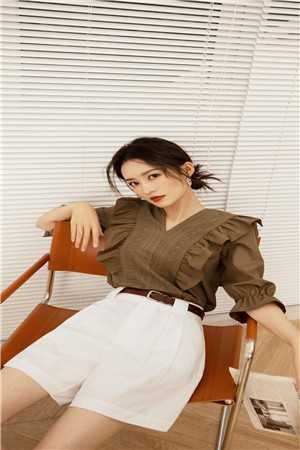 重生军婚：冷面糙汉的娇娇小撩妻