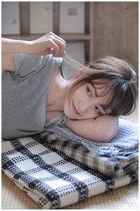 悲催带妹老总全年无休