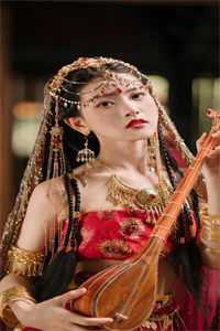 保姆偷家给女儿打造公主人设完整作品