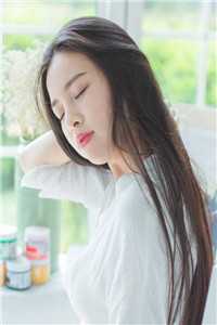 新婚当夜，老公跑去青梅家吃团圆饭长篇小说