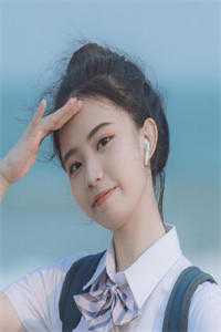 畅读全文版妹妹被劫受辱时，我搂着美人喝花酒