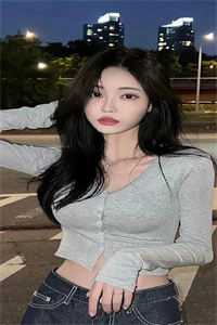 顾淮安江念写的小说放弃比赛后，我继承百亿家产