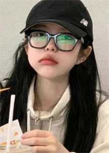 小说被准嫂子虐杀塞进礼物盒后，偏执狂哥哥杀疯了(顾淼顾焱)
