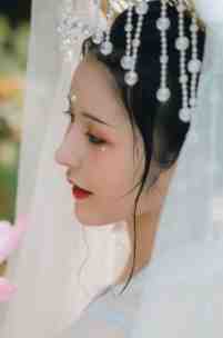 发现我真结婚后，遛我逃婚的竹马慌了周星辰谢君婉完结文