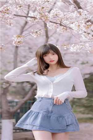 重回穿越到原始部落这天，闺蜜抢先选了狼人付欣欣悦悦完结版小说