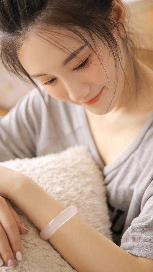 江尘秦涵之扑倒校花后，我觉醒校花收割系统小说全文免费阅读