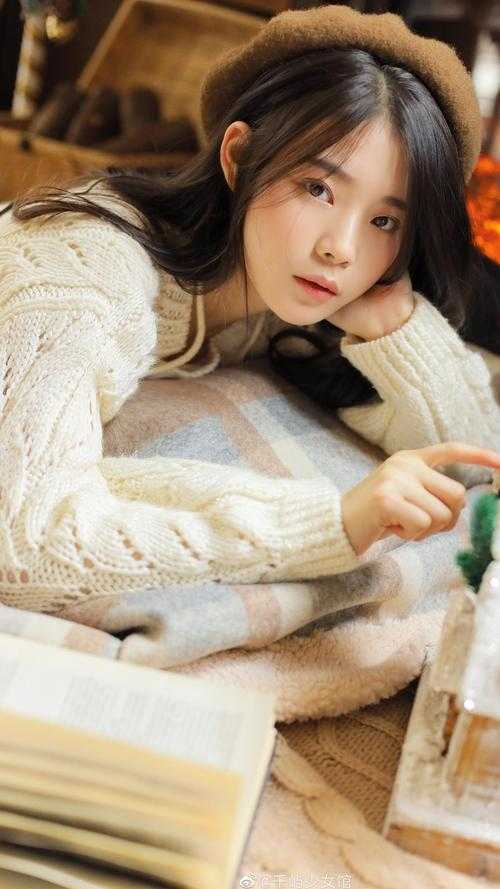 我落魄后，撞见女大学生前女友精品文