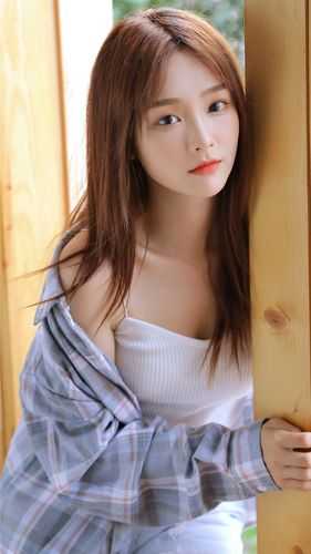 偏心苗疆圣女后，父兄和未婚夫悔疯了