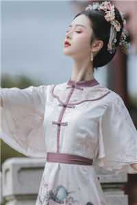 苏念江黎书写的小说她归来时光芒万丈