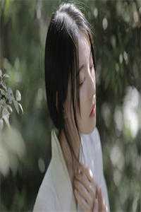 女友当着我面和初恋亲吻后，我消失在她的世界完整文集阅读