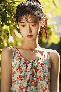 白月光程哥出狱当天，未婚妻忙着陪白月光跨年小说