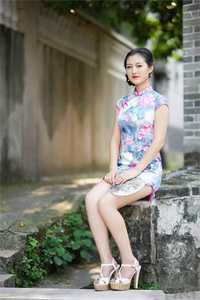 出狱当天，未婚妻忙着陪白月光跨年热门小说白月光程哥
