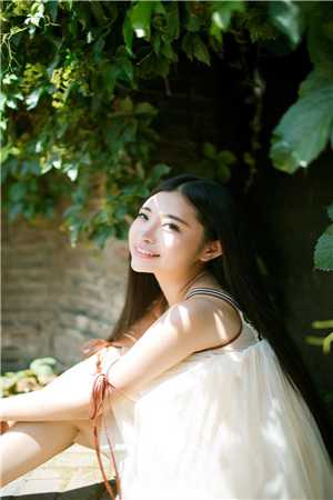 八零：糙汉混混的娇气小媳妇异常火爆