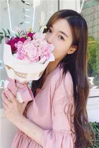 玫瑰销香，向晚而开书目