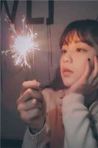 秦遇叶白写的小说重生后，我真的只想做好事